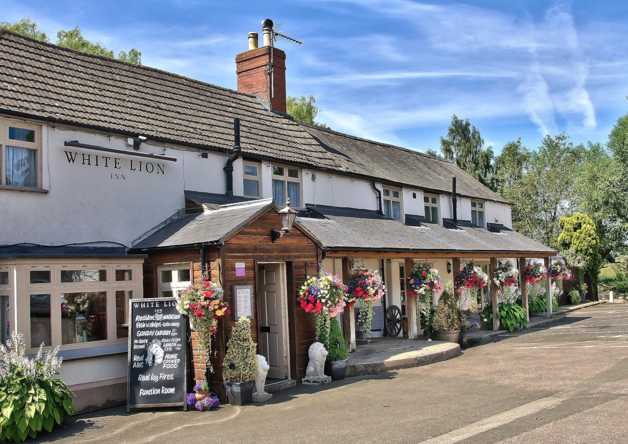 The White Lion Inn Oakham Exteriör bild